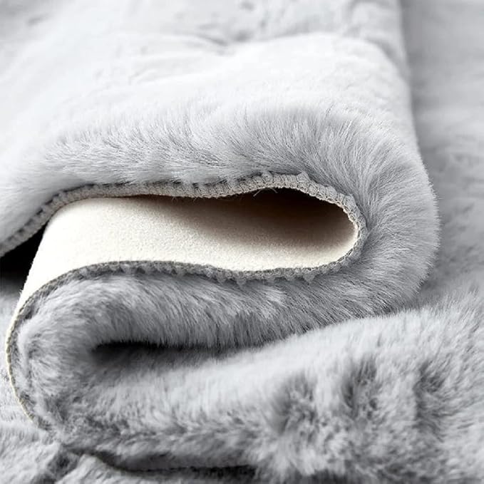 ORINOVA Faux Fur Rug 6x9 Plush Washable Area Rugs - Image 6