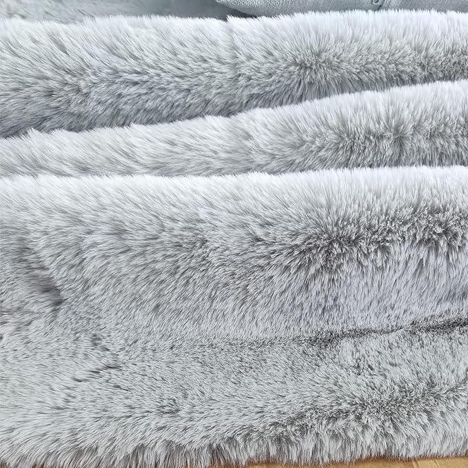 Ghouse Grey Faux Rabbit Fur Rug 5x7 Machine Washable Area Rugs - Image 6