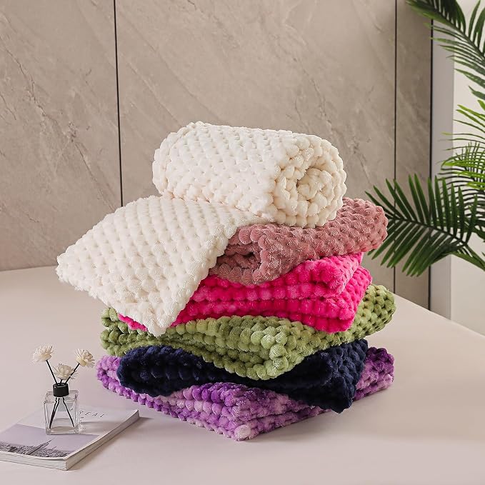 Exclusivo Mezcla Fleece Twin Blanket - Image 9