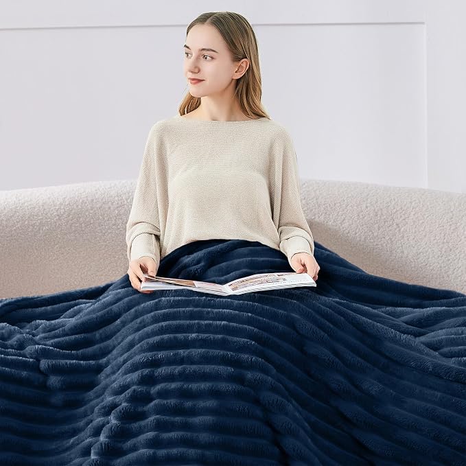 BEDELITE Fleece Throw Blanket for Couch - Image 3
