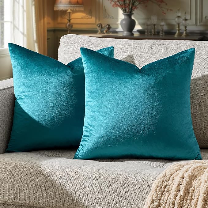 GIGIZAZA Décor Throw Couch Pillow Covers Set of 2, Sofa Cushion Teal Peacock by GIGIZAZAFocusingonhomedecoration